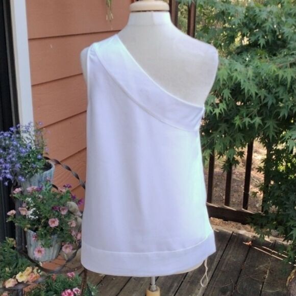 Banana Republic One Shoulder Top - Picture 4 of 11